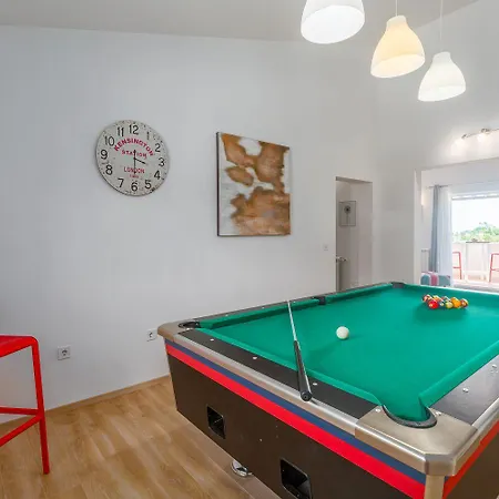 Dom wakacyjny Traumhafte Mit Privatpool, Tischtennis, Babybett, Hundefreundlich *