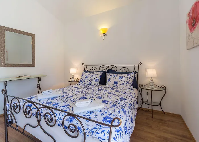 Traumhafte Mit Privatpool, Tischtennis, Babybett, Hundefreundlich *